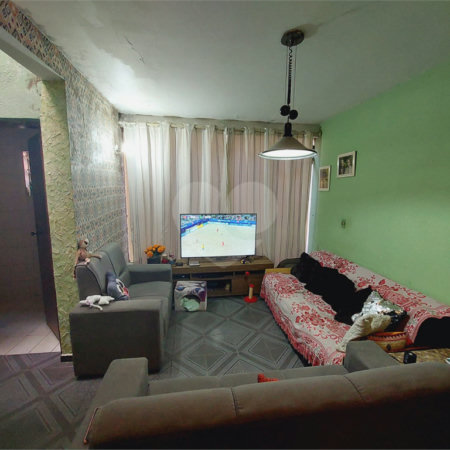 Sobrado à venda com 4 quartos, sendo 2 suítes,  em Vila Leopoldina, São Paulo, SP