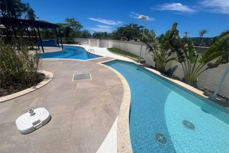 Apartamento Moderno à Venda na Enseada | Varanda Gourmet e Lazer Completo