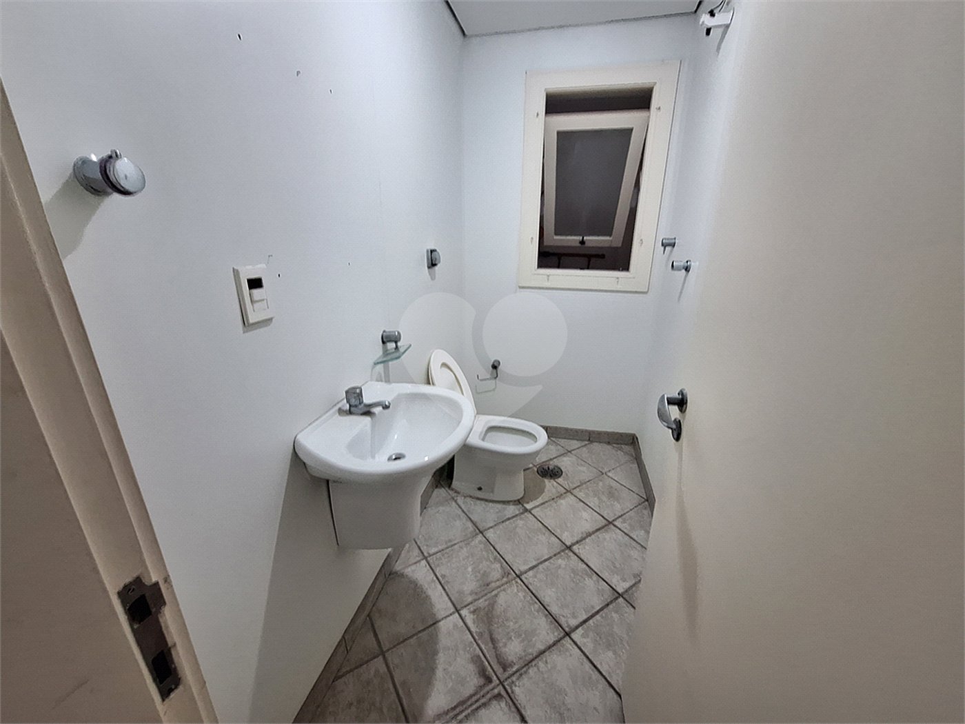Casa à venda com 4 suítes no condomínio Villagio DI Sopra, São Paulo - SP