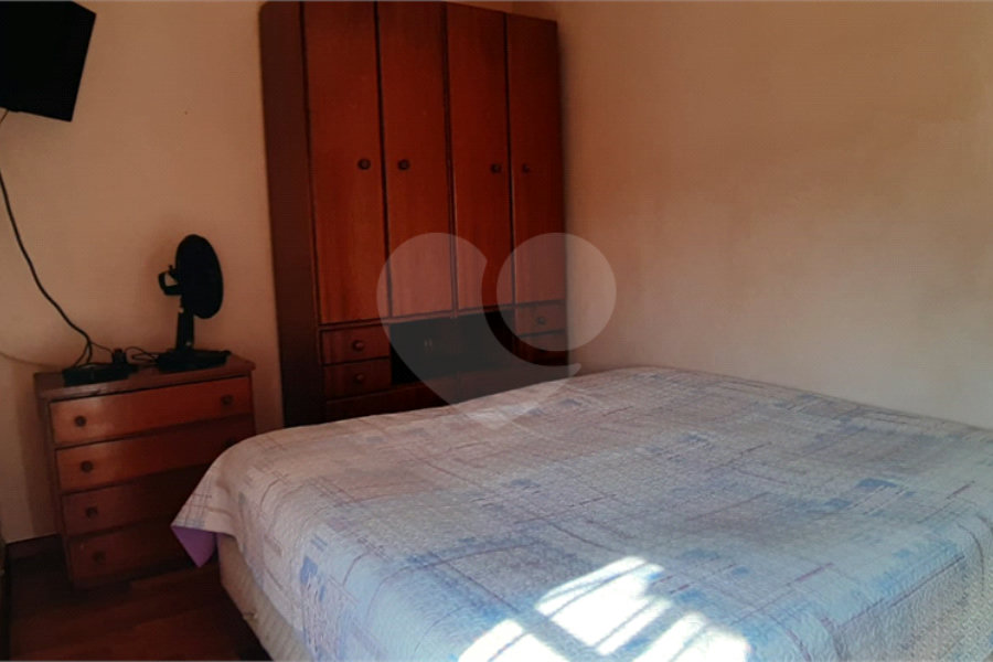 Sobrado à venda com 3 quartos, sendo 1 suíte, em Jardim Virginia Bianca, São Paulo, SP