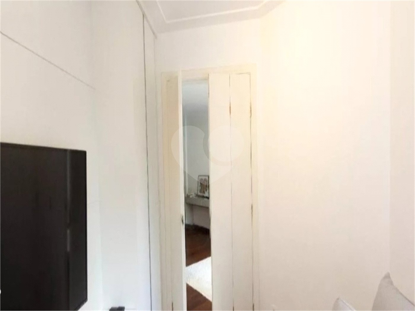 Apartamento à venda com 2 quartos, sendo 1 suíte, em Moema, São Paulo, SP