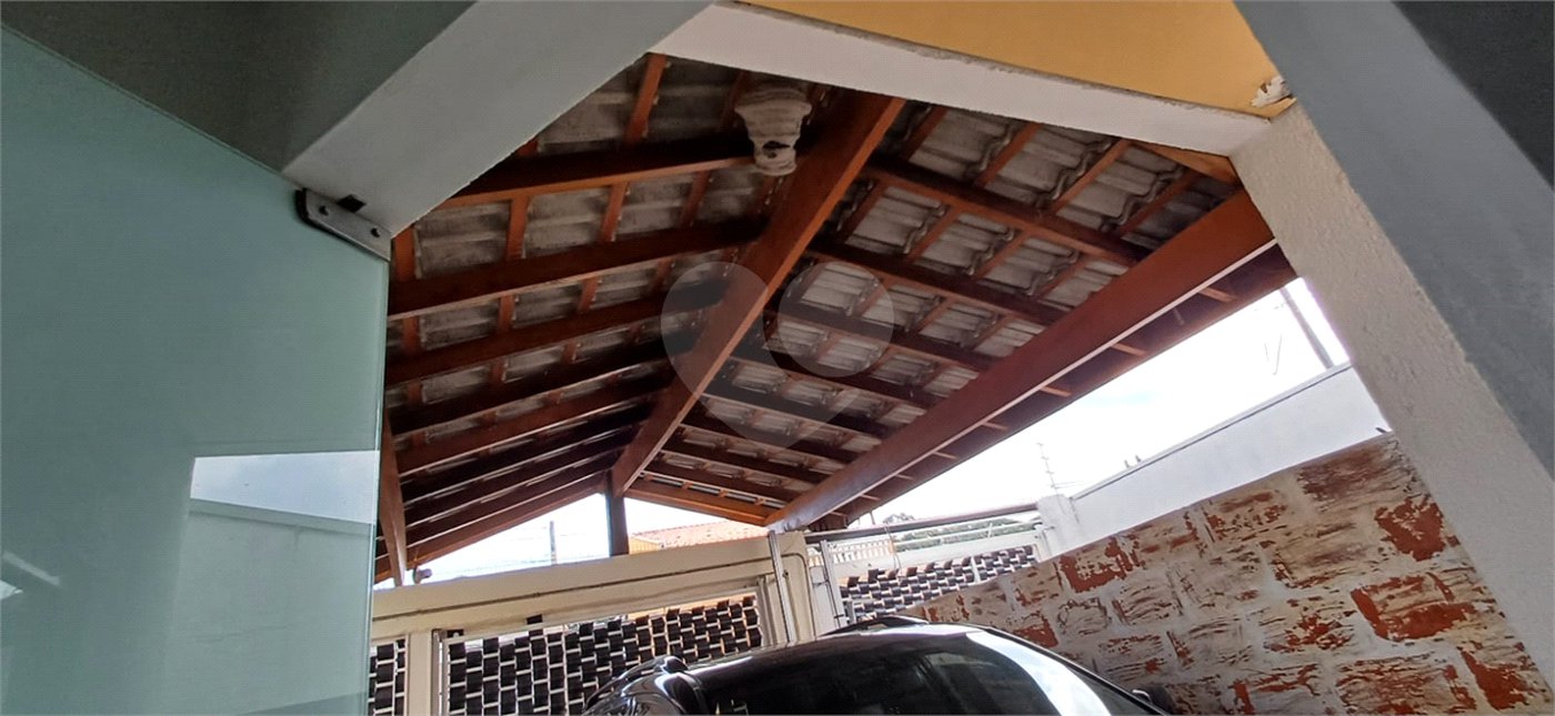 Sobrado à venda com 2 suítes em Loteamento Terras de São Pedro e São Paulo, Salto, SP