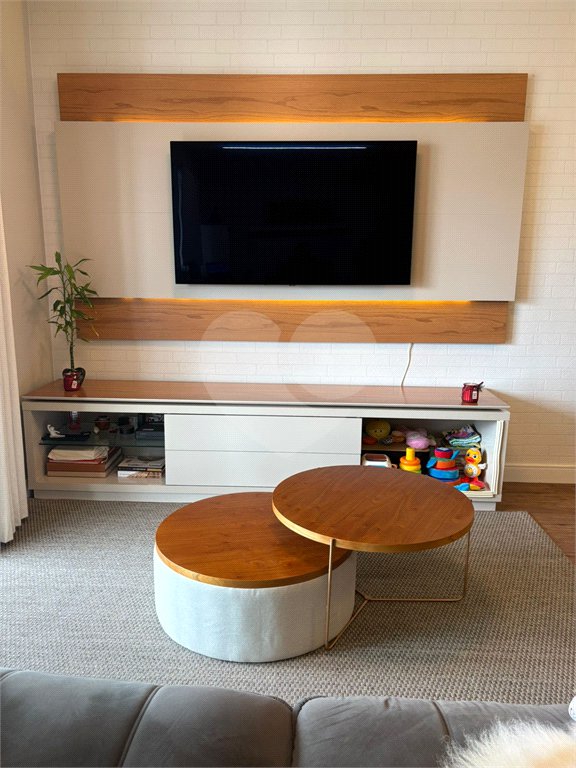 Apartamento à venda com 2 quartos, sendo 1 suíte,  em Vila Andrade, São Paulo, SP