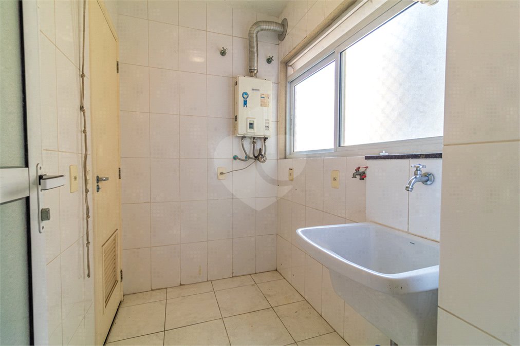 Apartamento à venda com 3 suítes em Brooklin, São Paulo, SP