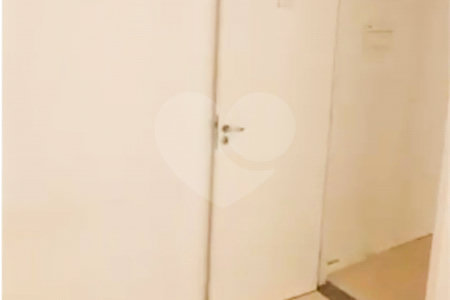 Apartamento à venda com 2 quartos em Cambuci, São Paulo, SP