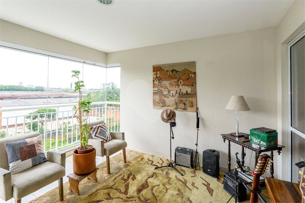 Apartamento à venda com 3 suítes em Santo Amaro, São Paulo, SP