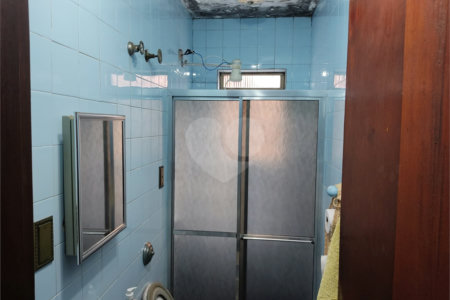 Casa à venda com 4 quartos em Vila Constança, São Paulo, SP
