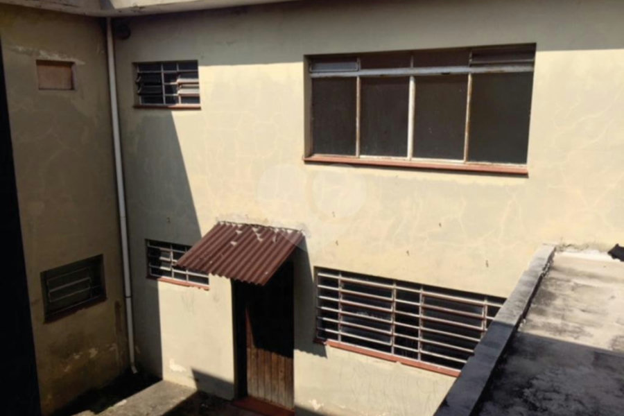 Sobrado à venda com 4 quartos, sendo 1 suíte, em Parque Edu Chaves, São Paulo, SP