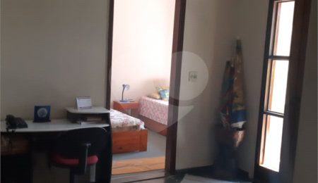 Sobrado à venda com 3 quartos, sendo 1 suíte,  em Roseira, Mairiporã, SP