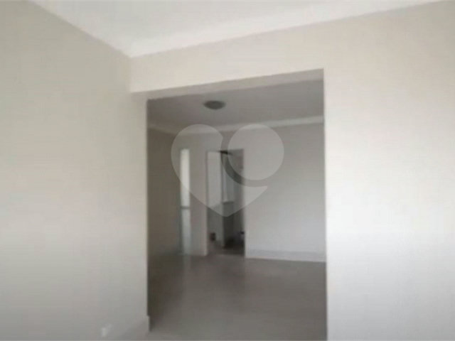 Apartamento à venda com 3 quartos, sendo 1 suíte,  em Santana, São Paulo, SP