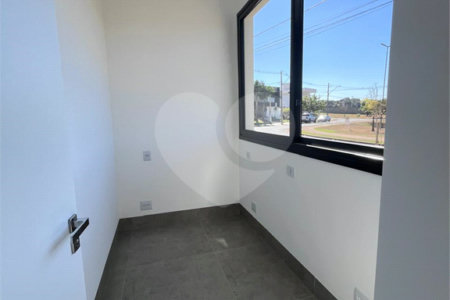 Casa à venda com 3 suítes em Residencial Village Damha III, Araraquara, SP