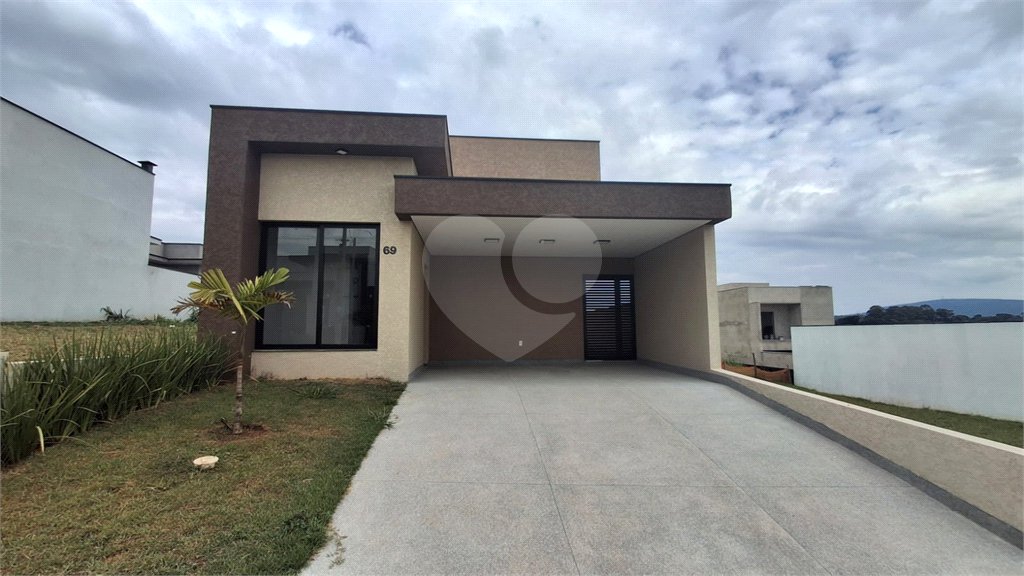 Casa à venda com 3 quartos, sendo 1 suíte, no condomínio Reserva Ipanema, Sorocaba - SP