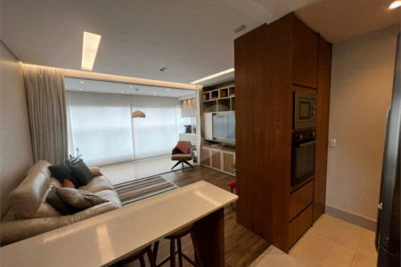 Apartamento à venda com 2 suítes em Indianópolis, São Paulo, SP