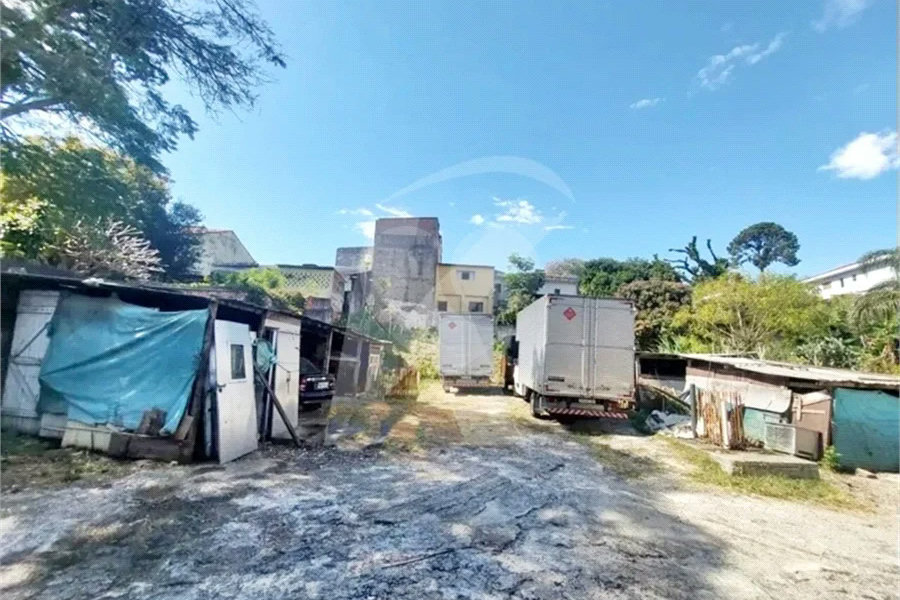 Terreno à venda em Vila Nivi, São Paulo, SP