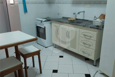 Apartamento à venda com 2 quartos em Enseada, Guarujá, SP
