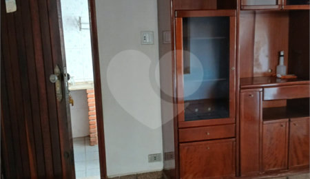 Casa Térrea à venda com 4 quartos em Chora Menino, São Paulo, SP