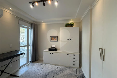 Casa à venda com 3 suítes no condomínio Palm Hill North, São Paulo - SP