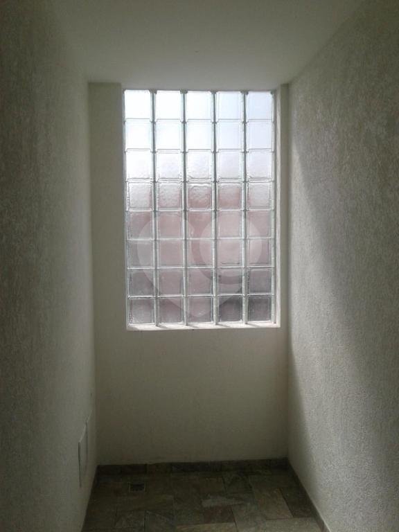 Casa à venda com 1 quarto no condomínio Camila I, São Paulo - SP