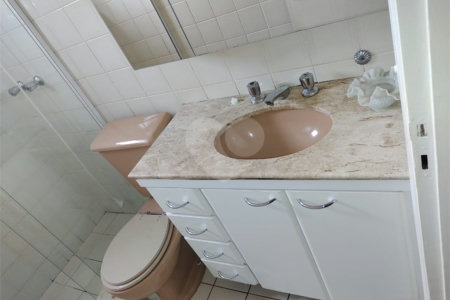 Apartamento à venda com 3 quartos, sendo 1 suíte, em Saúde, São Paulo, SP