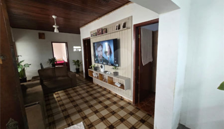 Casa à venda com 3 quartos, sendo 1 suíte,  em Vila Maciel, Itapetininga, SP