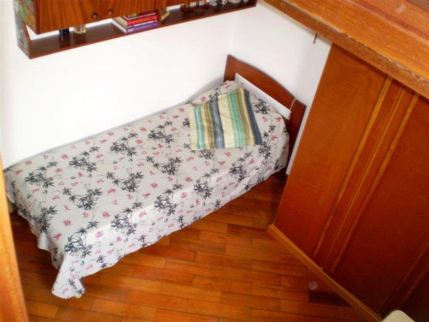 Casa à venda com 3 quartos, sendo 1 suíte, no condomínio Barbará II, São Paulo - SP