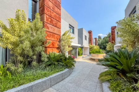 Casa à venda com 3 suítes no condomínio Reserva 8, São Paulo - SP