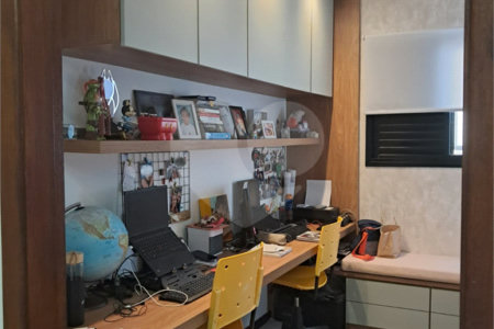 Apartamento à venda com 3 quartos, sendo 1 suíte, em Nova Petrópolis, São Bernardo do Campo, SP