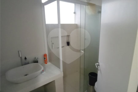 Casa à venda com 2 suítes em Jardim Adalgisa, Caraguatatuba, SP