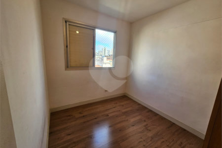 Apartamento à venda com 3 quartos, sendo 1 suíte, em Vila Gumercindo, São Paulo, SP