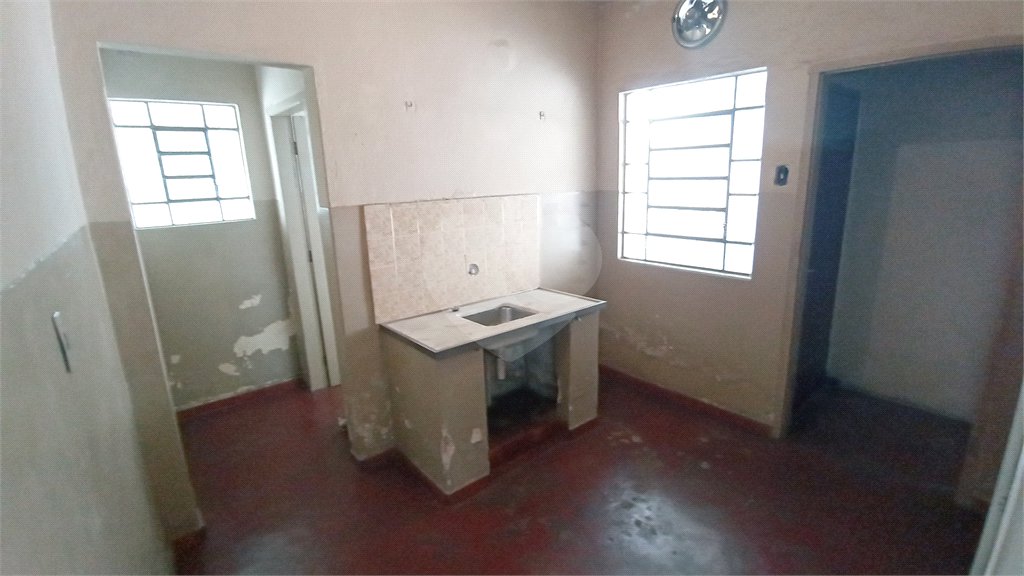 Casa à venda com 3 quartos em Vila Santana, Valinhos, SP