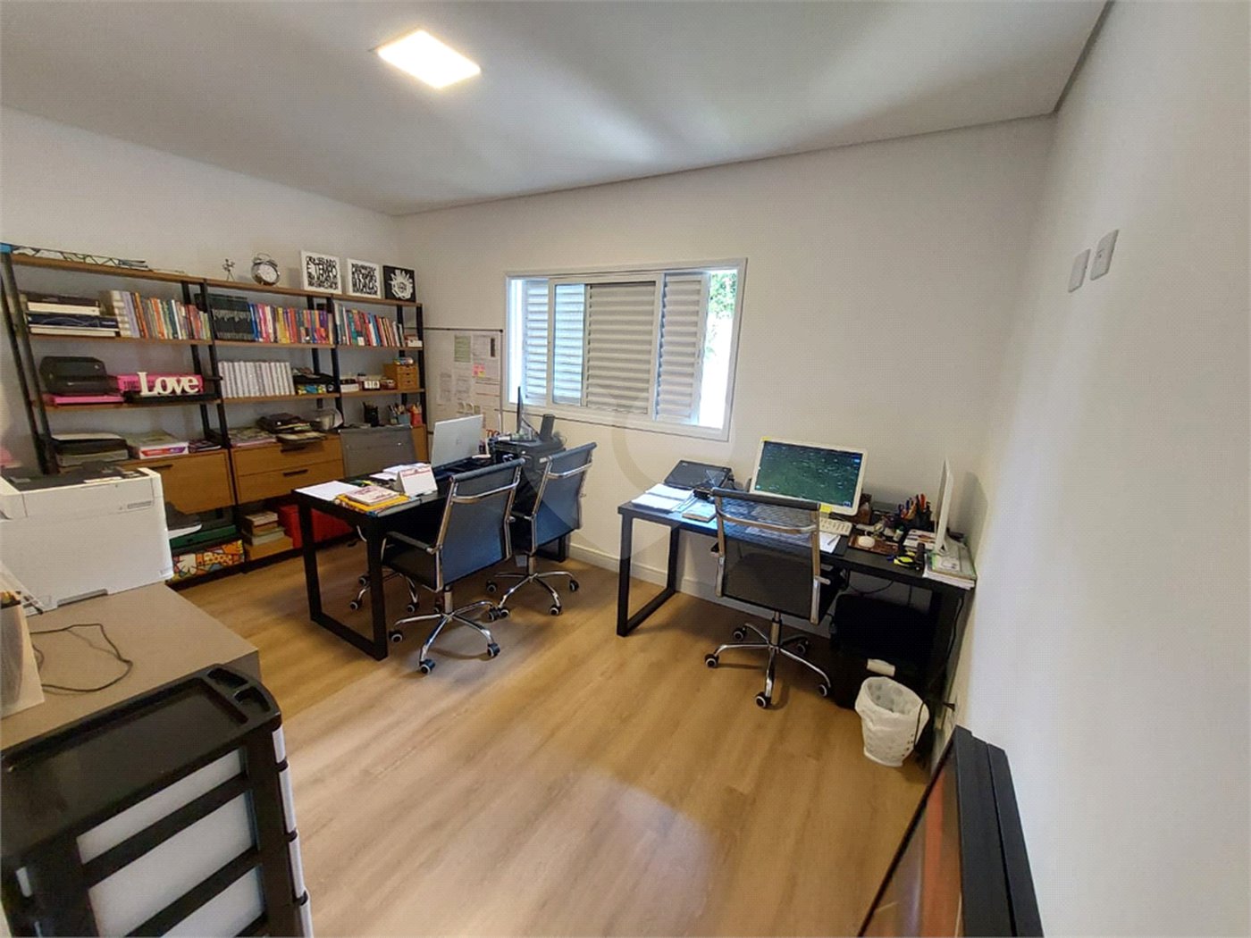 Casa à venda com 3 quartos, sendo 1 suíte,  em Jardim Paulista, Atibaia, SP