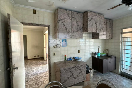 Casa à venda ou para alugar com 5 quartos, sendo 2 suítes, no Centro, Salto, SP