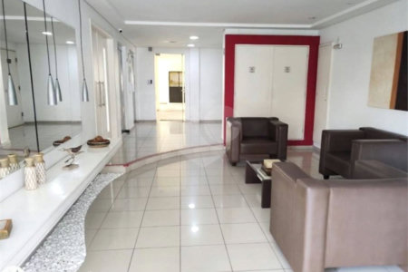 Apartamento à venda com 1 quarto em Cambuci, São Paulo, SP