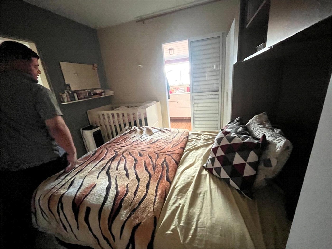 Sobrado à venda com 3 quartos, sendo 2 suítes, em Jardim São Pedro, Mogi das Cruzes, SP