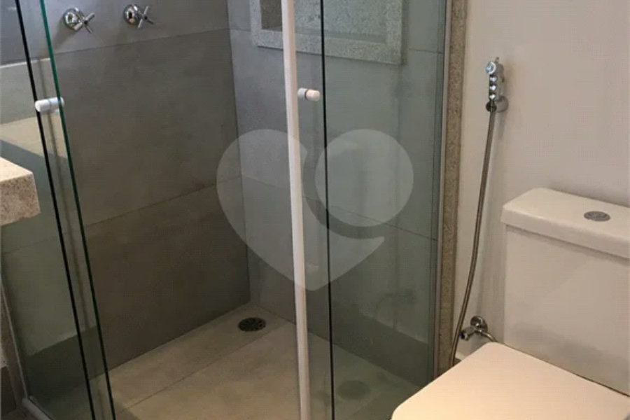 Casa, 3 dormitórios, 1 suíte, 2 vagas, para locação em Água Fria, em São Paulo