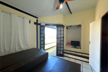 Casa em condomínio à venda com 2 suítes em Peró, Cabo Frio, RJ