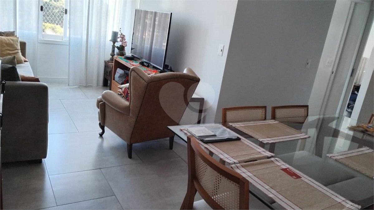 Apartamento à venda com 3 quartos, sendo 1 suíte, em Vila Progredior, São Paulo, SP