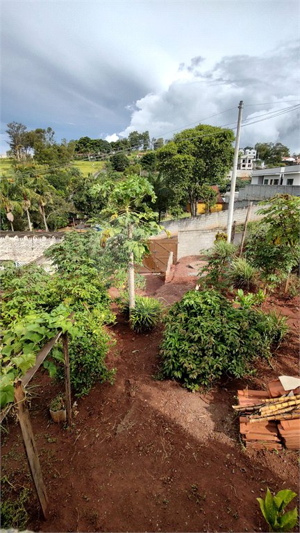 Casa à venda com 3 quartos, sendo 1 suíte, em Vila Santa Helena, Atibaia, SP