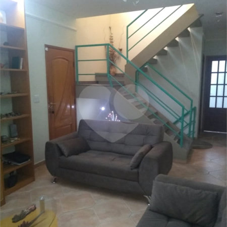 Sobrado à venda com 3 quartos, sendo 1 suíte, em Vila Mazzei, São Paulo, SP
