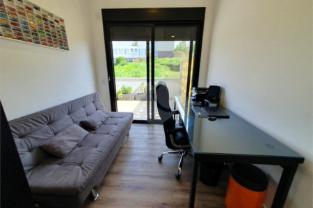 Casa à venda com 6 quartos, sendo 5 suítes, no condomínio Jardim Primavera, Louveira - SP