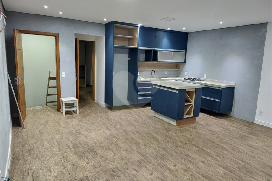 Sobrado à venda com 4 quartos, sendo 1 suíte, em Tucuruvi, São Paulo, SP