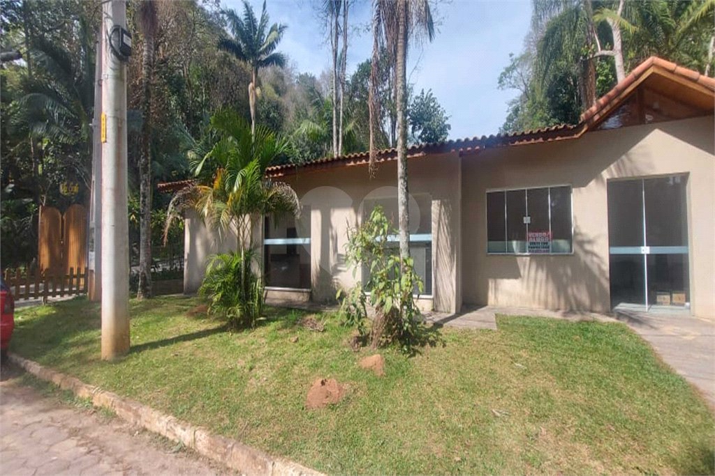 Casa à venda com 5 suítes no condomínio Cinco Lagos, Mairiporã - SP
