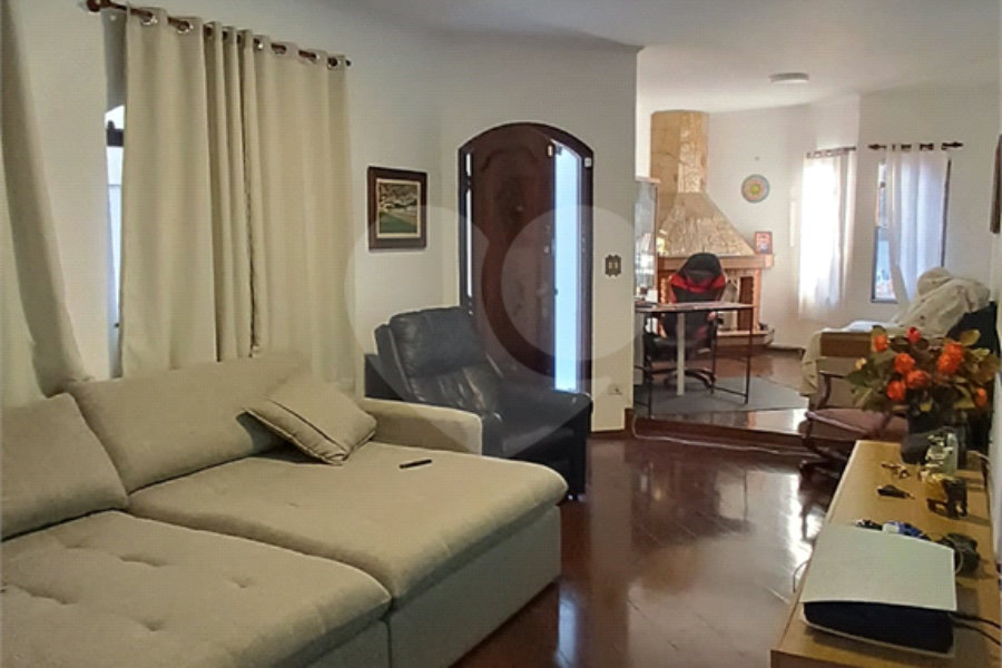 Sobrado à venda com 3 quartos, sendo 1 suíte, em Santana, São Paulo, SP