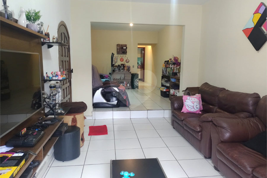 Sobrado à venda com 4 quartos, sendo 2 suítes, em Imirim, São Paulo, SP