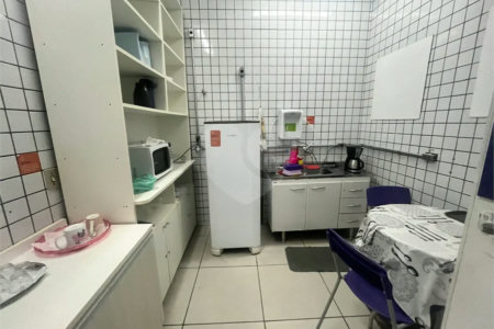 PRÉDIO COMERCIAL À VENDA NO JABAQUARA – EXCELENTE OPORTUNIDADE PARA INVESTIMENTO ALUGADA ATÉ 2029
