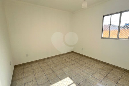 Casa à venda com 3 quartos, sendo 1 suíte, em Jardim São Lourenzo, Sorocaba, SP
