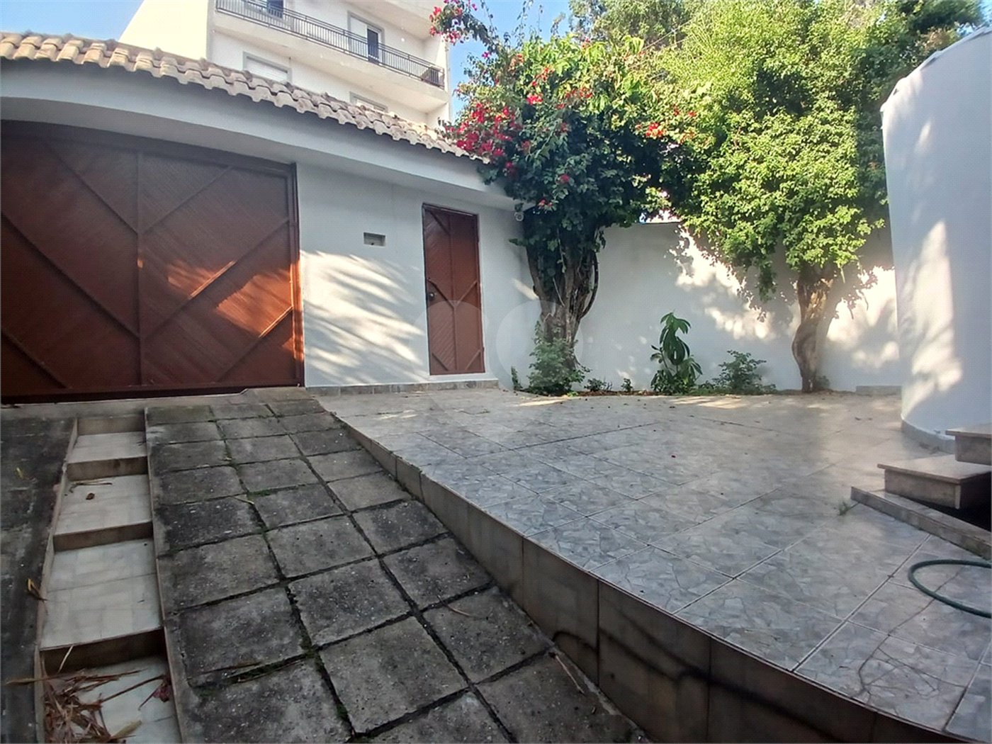 Casa à venda com 4 quartos, sendo 2 suítes, em Vila Gustavo, São Paulo, SP