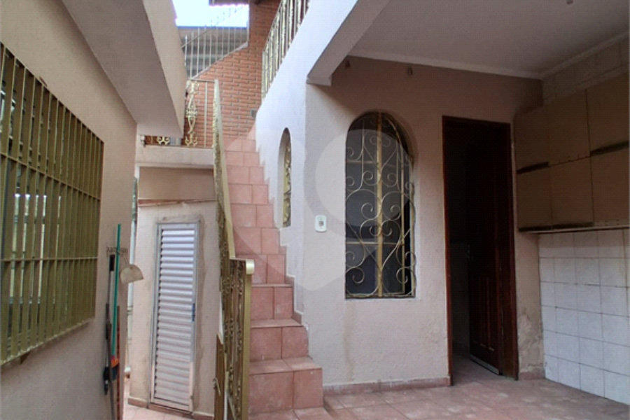 Sobrado à venda com 3 quartos, sendo 1 suíte, em Vila Dom Pedro Ii, São Paulo, SP