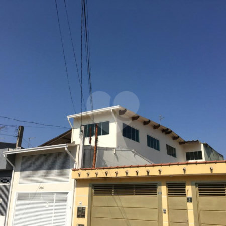 Sobrado à venda com 2 suítes em Jardim Nova Itaquá, Itaquaquecetuba, SP