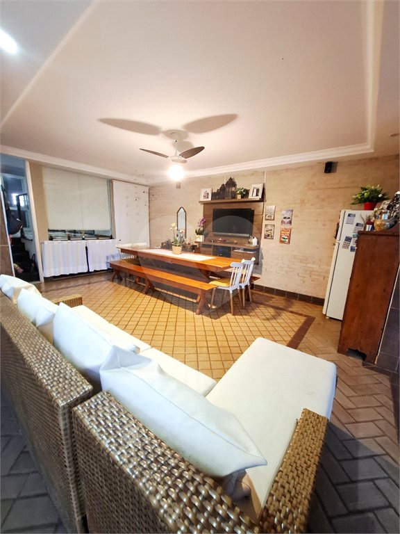 Casa à venda com 3 quartos, sendo 1 suíte, em Jardim São Luiz, Ribeirão Preto, SP